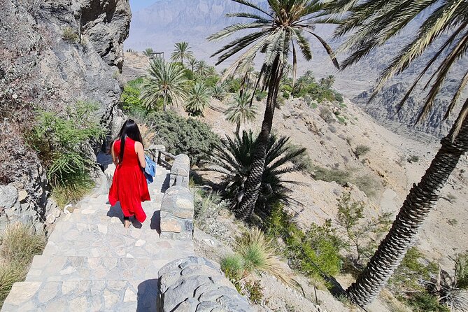 2 Days 1 Night Wakan Private Tour - Nakhal’s warm spring and small wadi