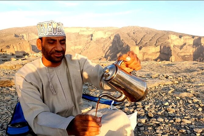2 days and 1 night Private tour to Jebel Shams/Nizwa - Muscat - Birkat Al Mouz: Palms, Ruins, and Old Water Channels