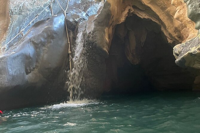 2 Days Private Wadi Shab Tour in Desert Safari - Arabian Oryx Camp after sunset
