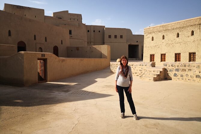 4 Days - 3 Nights Private Roundtrip Tours - Al Jamal Tour - Day 3: Bronze Age tombs and the Green Mountain