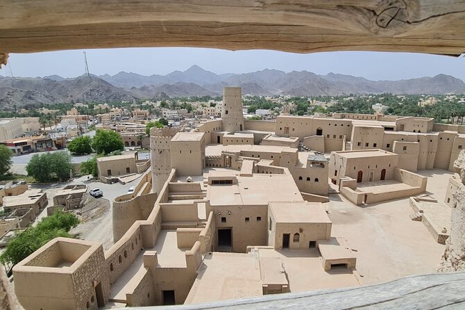 4 Days - 3 Nights Private Roundtrip Tours - Al Jamal Tour - Day 4: Nizwa Fort, old villages, and Jebel Shams