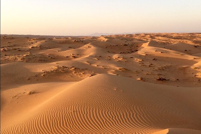 4-Days Private Jamila Sightseeing Tour - Day 3: Sunrise, Bronze Age tombs, and the Green Mountain
