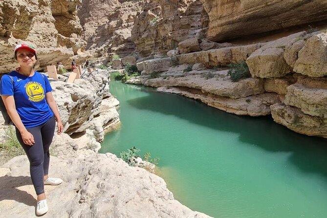 5 Days 4 Nights Shared Tour in Oman - Day 1: Muscat’s mosque, opera house, souq, and old harbor