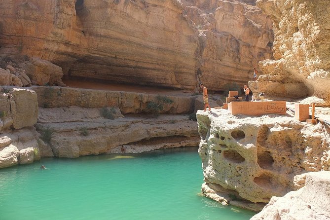 5 Days Jewels Of Oman Package - Wadi Shab, where the first day becomes active