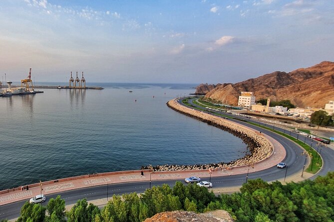 5 Hours Private Tour in Muscat City - Wandering through Mutrah Souq