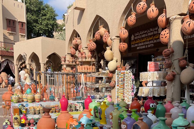 AMOUAGE: Full Day Private Tour to Nizwa and Jebel Akhdar - Amouage: a polished start to the day