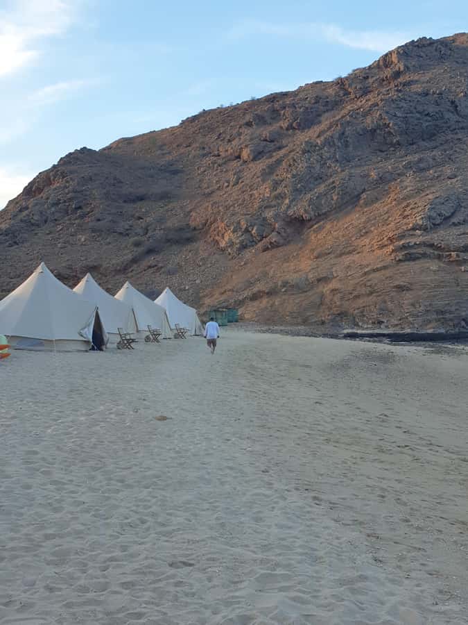 Camping to the Daymaniyat Islands with an overnight stay - Who should book this island camp