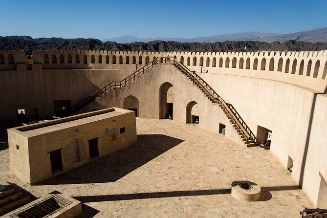 Day Tour to the Enchanting Forts of Nizwa - Heat, walking, clothing, and comfort