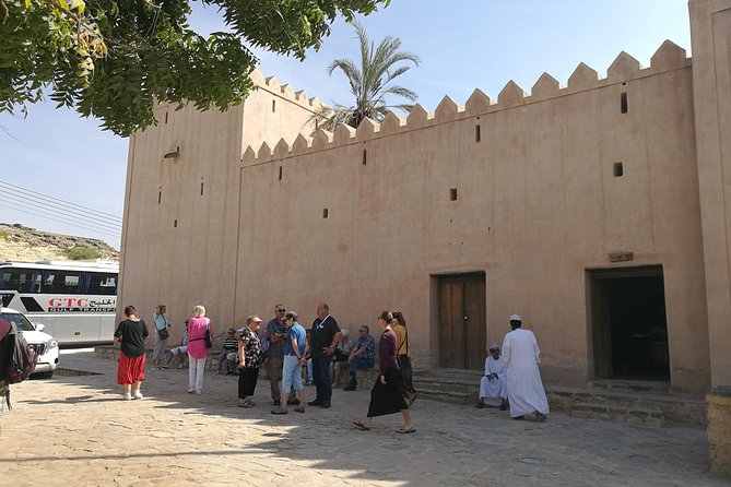 East Salalah Highlights: Half-Day Heritage & Scenic Countryside - Tawi Attair and the 211-meter Well of Birds