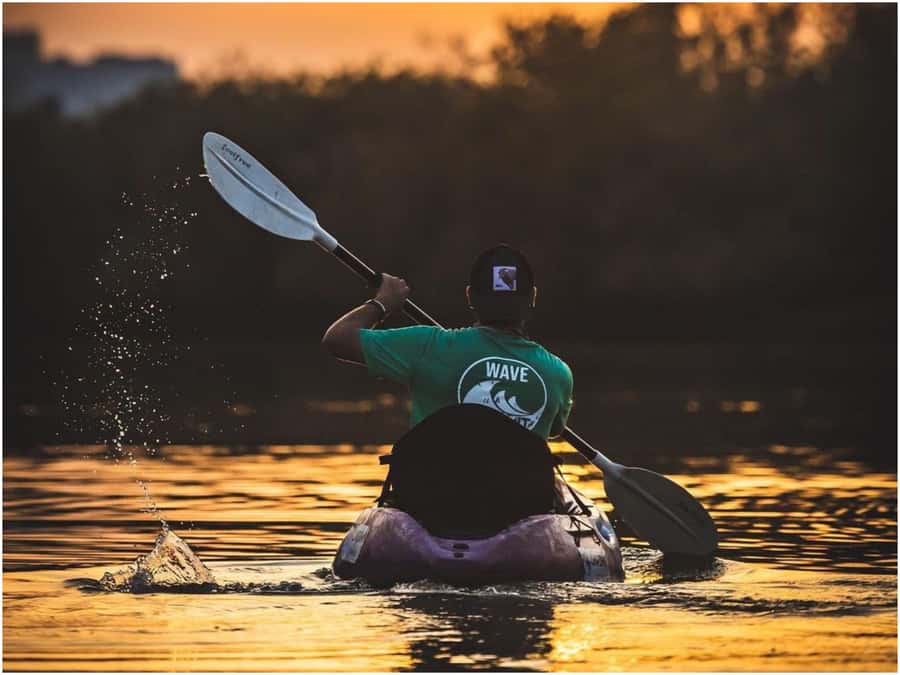 From Muscat: Al Qurum Beach Sunset Kayaking Experience - What happens during the two-hour outing