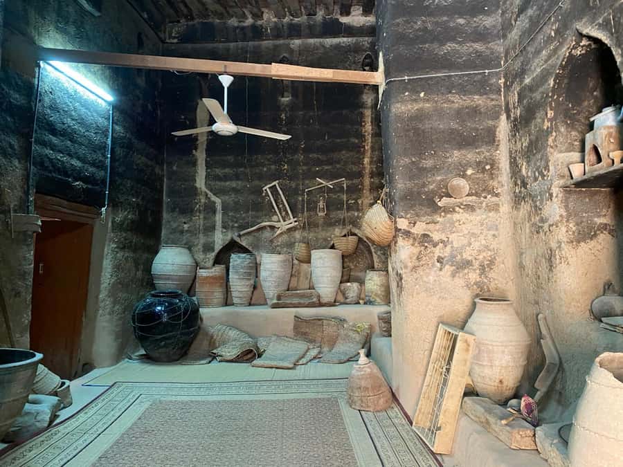 From Muscat: Nizwa & Al Hamra with Jebel Shams Night Stay - The pace, practical comfort, and possible drawbacks