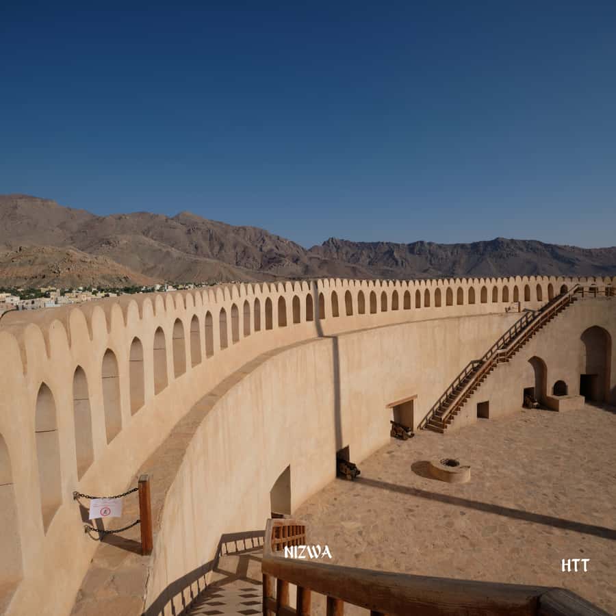 From Muscat: Nizwa, Bahla, and Jabrin Tour with Forts - Why Nizwa makes a useful first stop