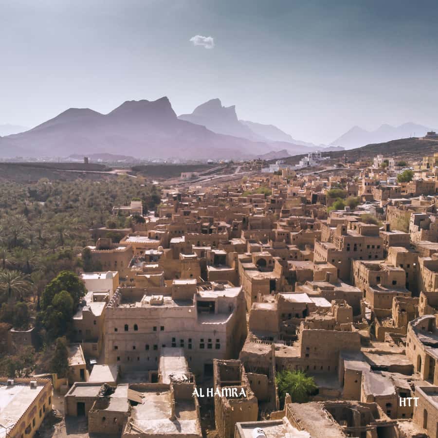 From Muscat: Nizwa Day Trip with Grand Canyon - Al Hamra and traditional clay dwellings