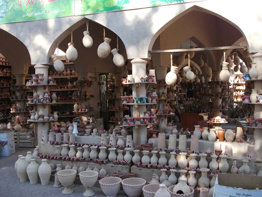From Muscat: Private Nizwa and Jabel Akhdar-Shams with Lunch - Nizwa Souq and the Friday goat market