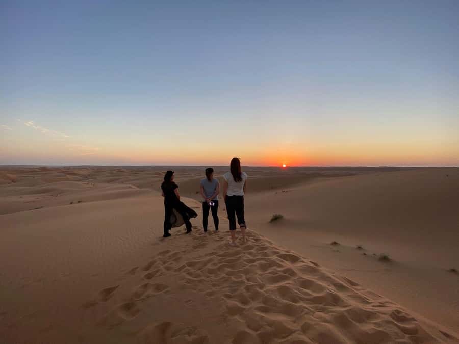 From Muscat: Wahiba Sands Sunset with Desert Camp Dinner - Dinner beneath the desert sky