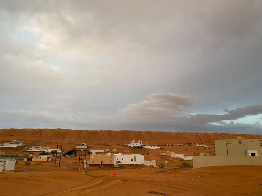 From Muscat: Wahiba Sands Sunset with Desert Camp Dinner - Food at the desert camp