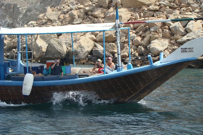 Full-Day Dhow Cruise in Khasab Musandam - Looking for dolphins near the Musandam coast