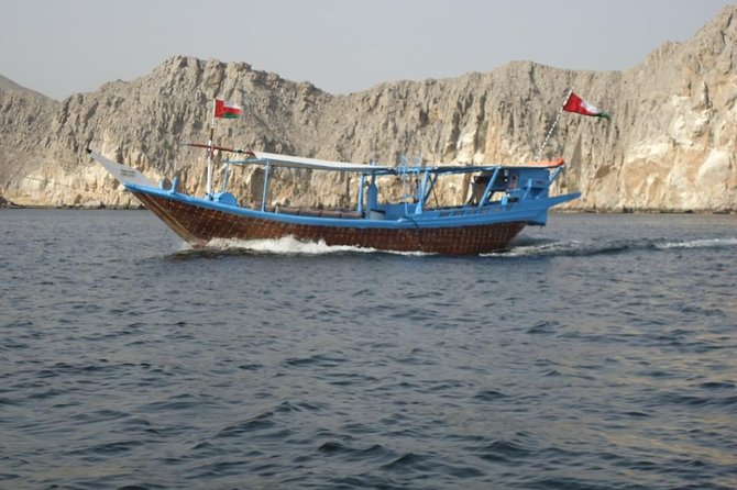 Full-Day Dhow Cruise in Khasab Musandam - Swimming and snorkeling near two islets