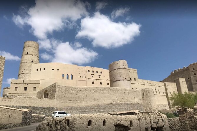 Full-Day Nizwa Fort, Bahla Fort and Jabreen Castle Private Tour - Jabreen Castle and its painted interiors