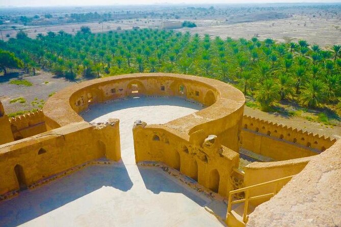 Full-Day Nizwa Fort, Bahla Fort and Jabreen Castle Private Tour - Nizwa Souk and Oman’s silver craft