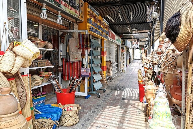 Full Day Nizwa & Jebel Akhdar Guided Tour - Seasonal roses in March and fruit in summer