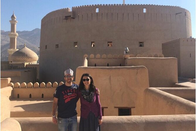 Full Day Private Nizwa/Jebel Akhdar - Climbing Jebel Akhdar in a proper 4WD