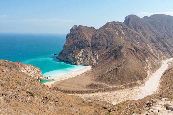 Full-Day Private Salalah West Tour with Lunch - What lunch adds to the day