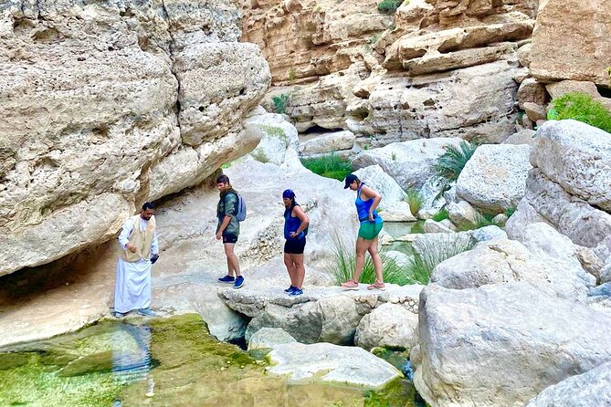 Full Day Tour in Wadi Shab - Practical packing advice