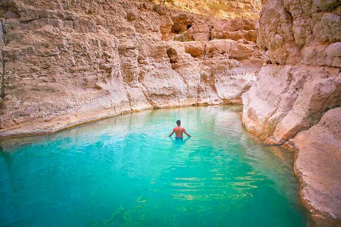 Full Day Wadi Shab And Bimah Sinkhole with Pick Up Included - The time needed at Wadi Shab