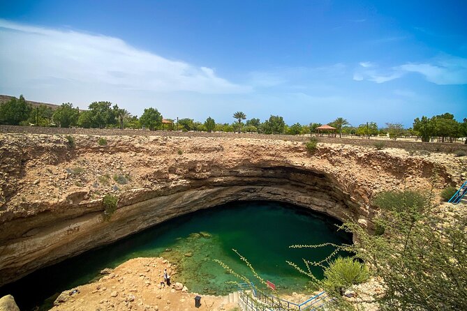 Full-Day Wadi Shab and Bimmah Sinkhole Tour - Why Wadi Shab Is Worth the Long Drive