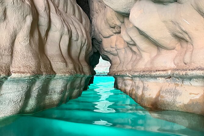 Full-Day Wadi Shab and Bimmah Sinkhole Tour - A Full Day Built Around Road Time