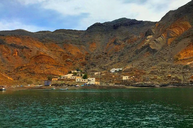 Half Day Dhow cruise to Telegraph Island (Shore excursions) - Who will enjoy this excursion most?