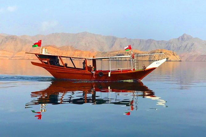 Half Day Dhow cruise to Telegraph Island (Shore excursions) - Telegraph Island and the snorkeling stop