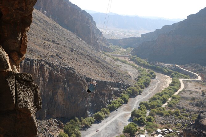 Half-Day Private Experience in Tanuf Arch - Choosing between abseiling and the swing