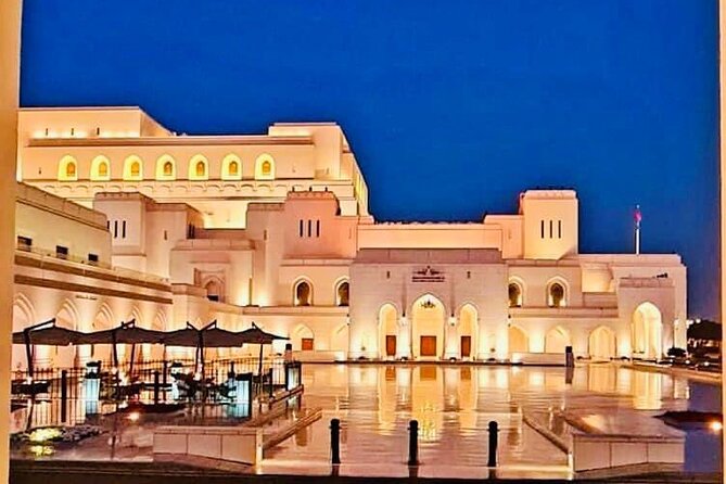 Half-Day Private Muscat City Tour - Top Landmarks in Just 4 Hours - Qurum Beach, bread, honey, and karak