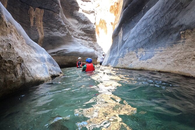 Half Day - Snake Canyon Adventure Tour in Jebel Shams - How difficult is Snake Canyon?