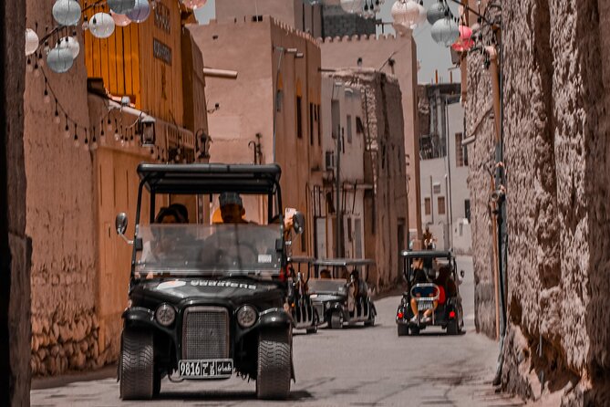 Heritage private Tour by classic carts - The souk and the wider Nizwa setting