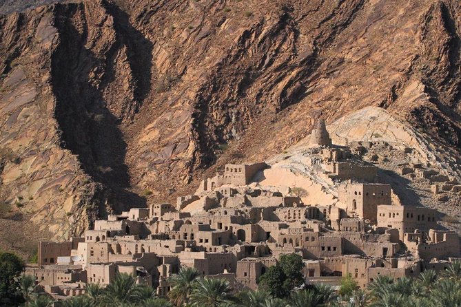 Jebel Shams, Balcony Walk & Al Hamra Village - The Balcony Walk and its gentle but demanding rhythm