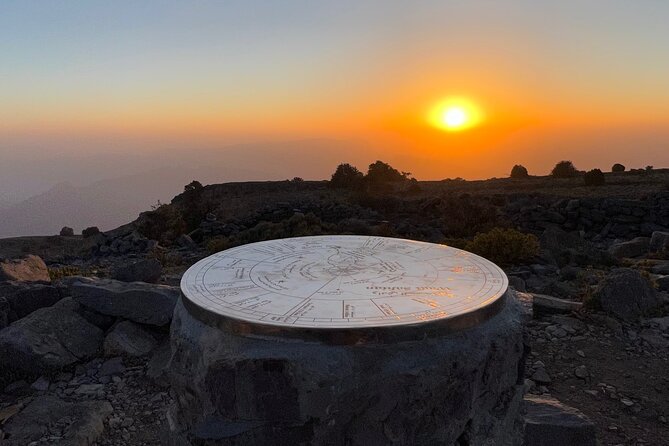 Jebel Shams summit W4 - What is included for $600