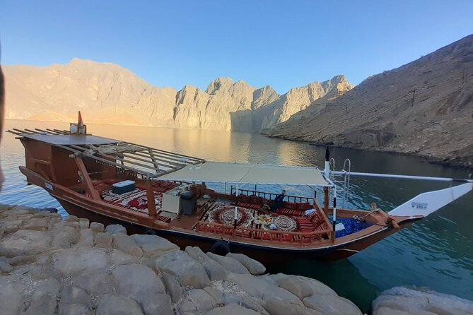 Khasab Dhow Cruise To Musandam Fjords With Lunch Onboard - A traditional lunch served onboard
