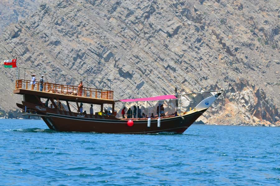 Khasab: Dolphin Watching Day Tour with Snorkeling & Lunch - Practical advice for a smoother day