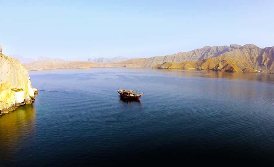 Khasab: Half-Day Dhow Cruise with Dolphin Watching - Why Musandam’s fjords make this cruise worthwhile