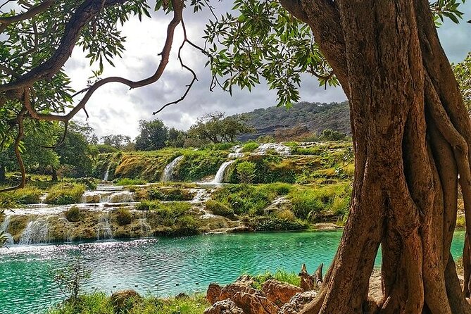 Mountain Safari, Camels, waterfalls & lunch (Group Tour) - Jabal Samhan delivers the widest view