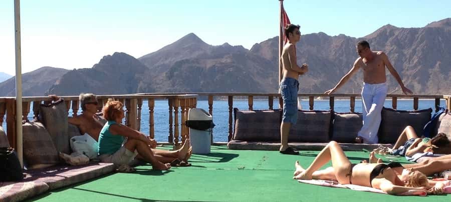 Musandam Khasab Full-Day Cruise with Transfers & Lunch - Boarding the dhow in Khasab at 10:00