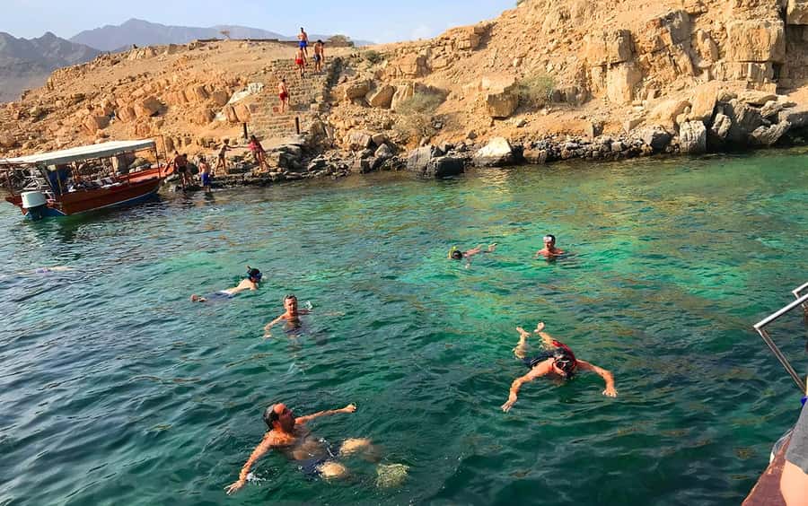 Musandam/Khasab: Overnight Dhow Cruise with Camping and BBQ - Who will enjoy this overnight dhow cruise