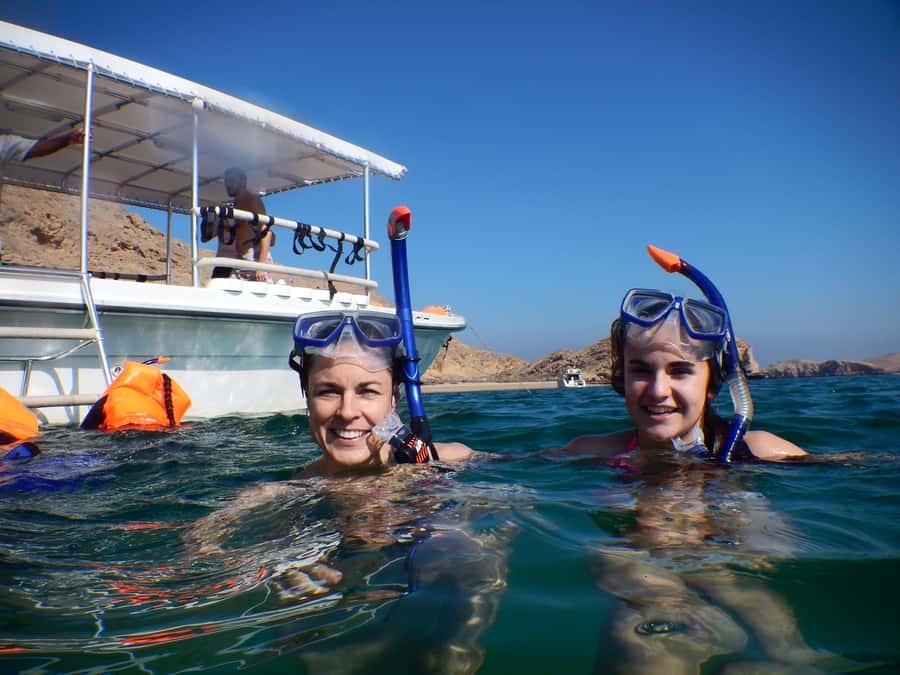 Muscat: 4-Hour Snorkeling Tour with Dolphin watching - Leaving Muscat for the coast