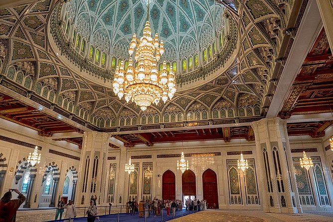 Muscat City Tour -Half-Day- Mystic Muscat : Kids friendly - Seeing Al Alam Palace in old Muscat