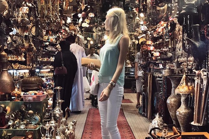Muscat city tour (price per vehicle) - What the $249.71 group price really means