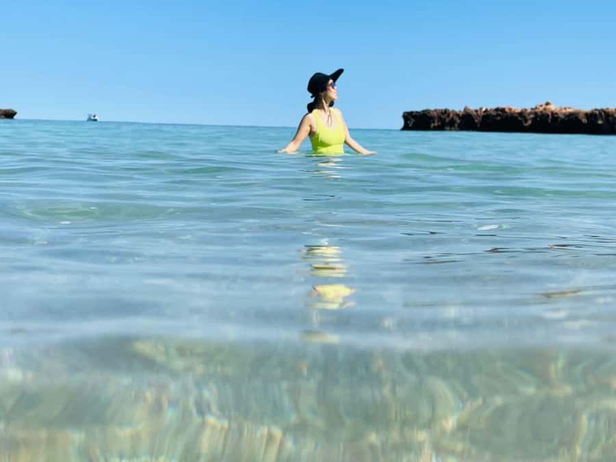Muscat: Daymaniat Islands Snorkeling Trip with Brunch - Who should book this snorkeling trip?