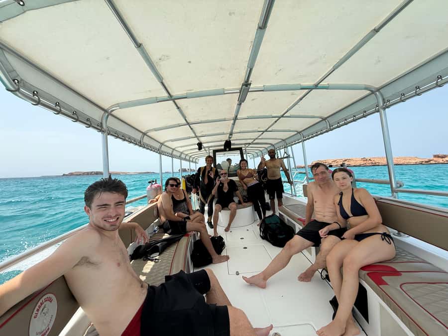 Muscat: Daymaniyat Islands Snorkeling Tour - The third bay, coral, fish, and the best chance for variety